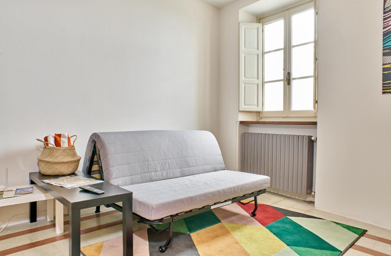 Colorato E Vivace Bilocale Lejlighed Lucca Eksteriør billede